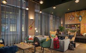 Moxy Glasgow Merchant City